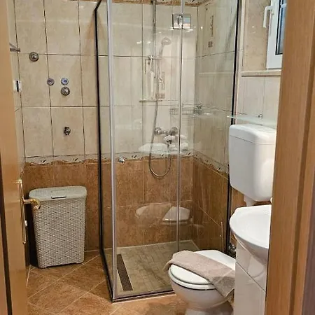 Barnjak تروغير