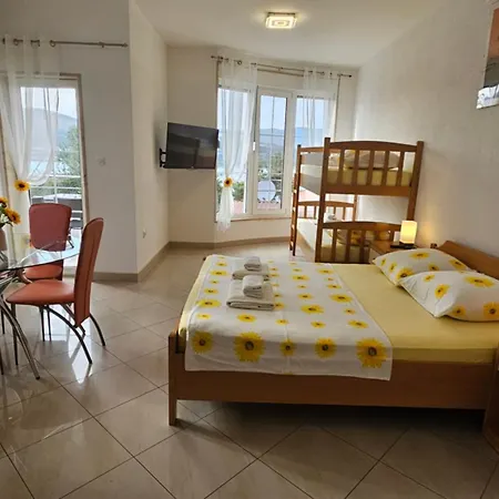 Apartament Barnjak *