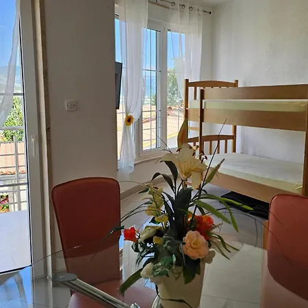 Apartament Barnjak *