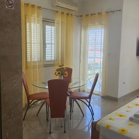 Apartment Barnjak Trogir